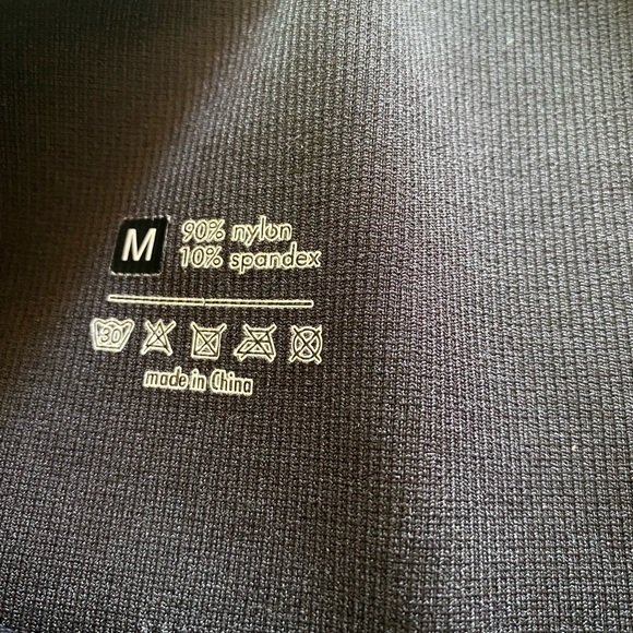 Amazon Leggings - Picture 4 of 4